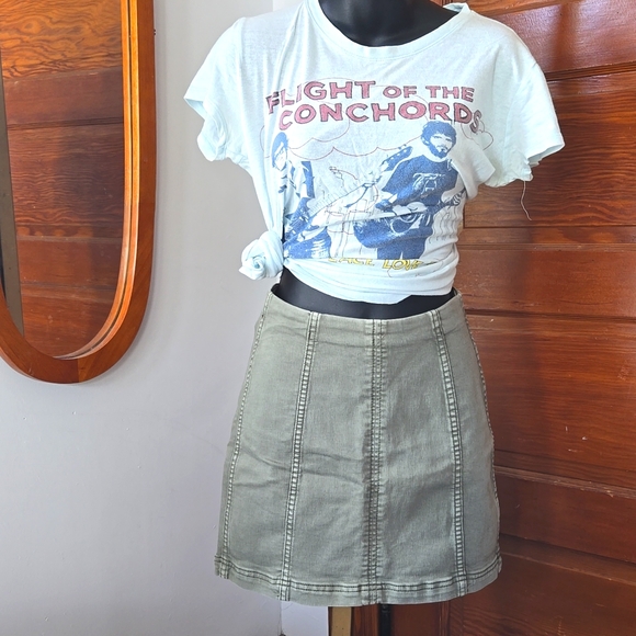 *3/$20* Free People Modern Femme Olive Green Stretch Denim Mini US 2 - Picture 3 of 8
